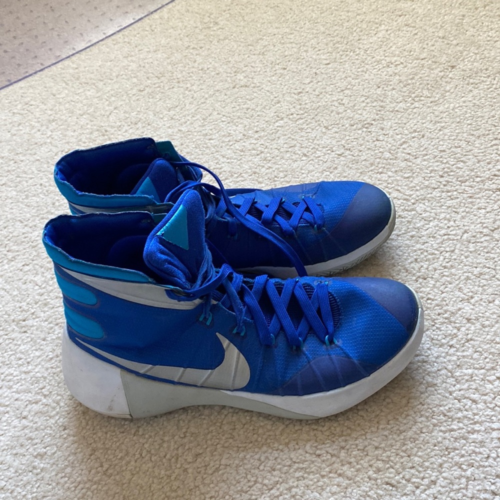 Men’s Nike basketball shoes